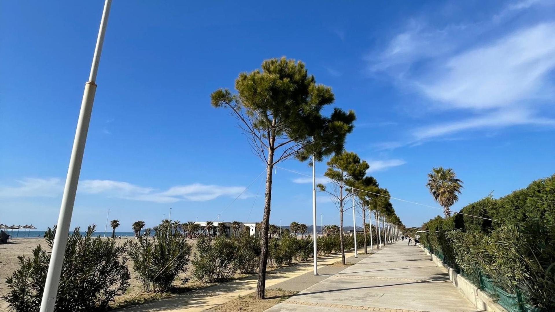 Residence Lux Apartments At Valamar Hamallaj Gjiri Lalzit Драч Екстериор снимка